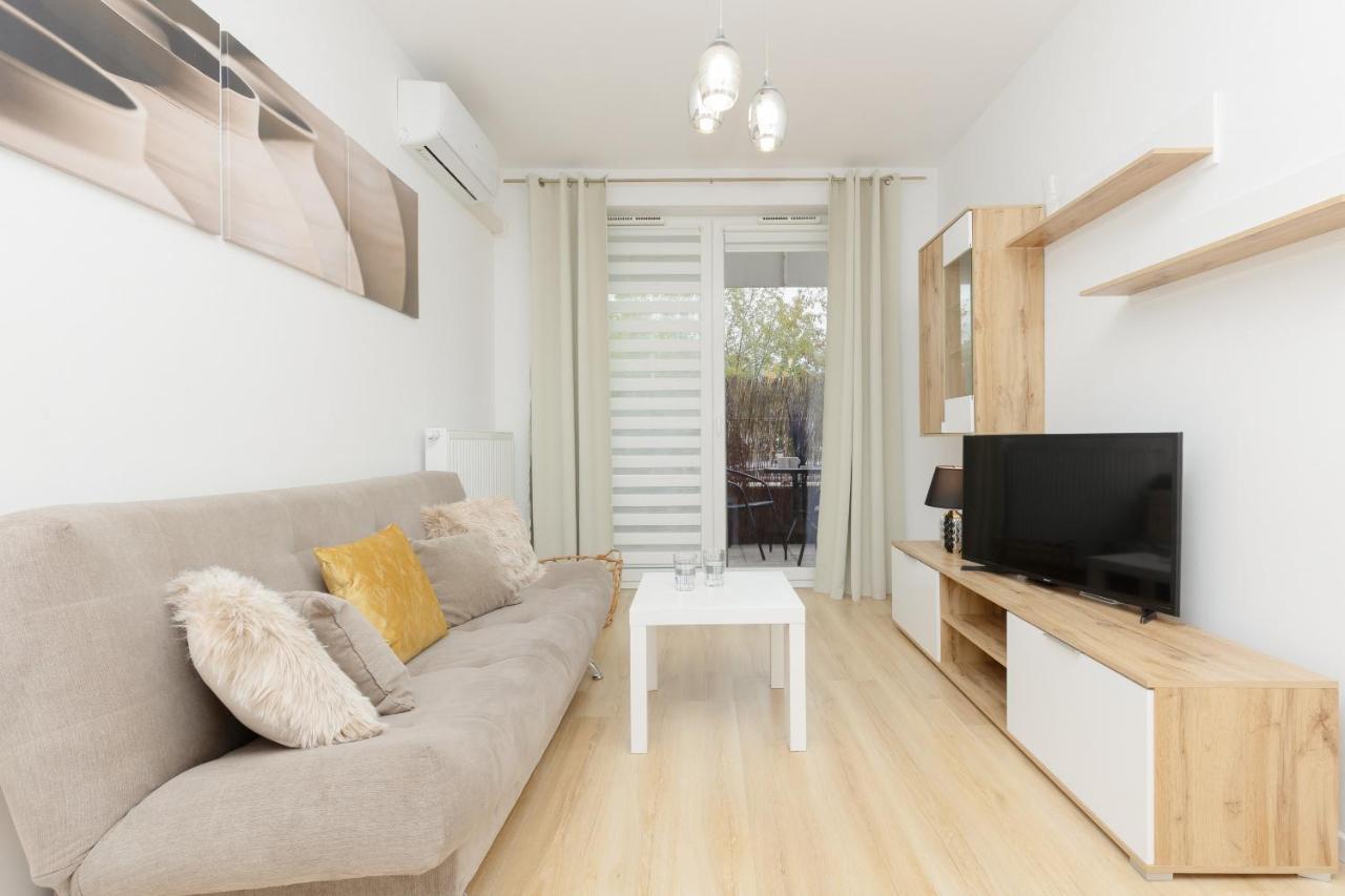 Apartment With Ac Warsaw Mokotow Business Centre By Noclegi Renters Extérieur photo